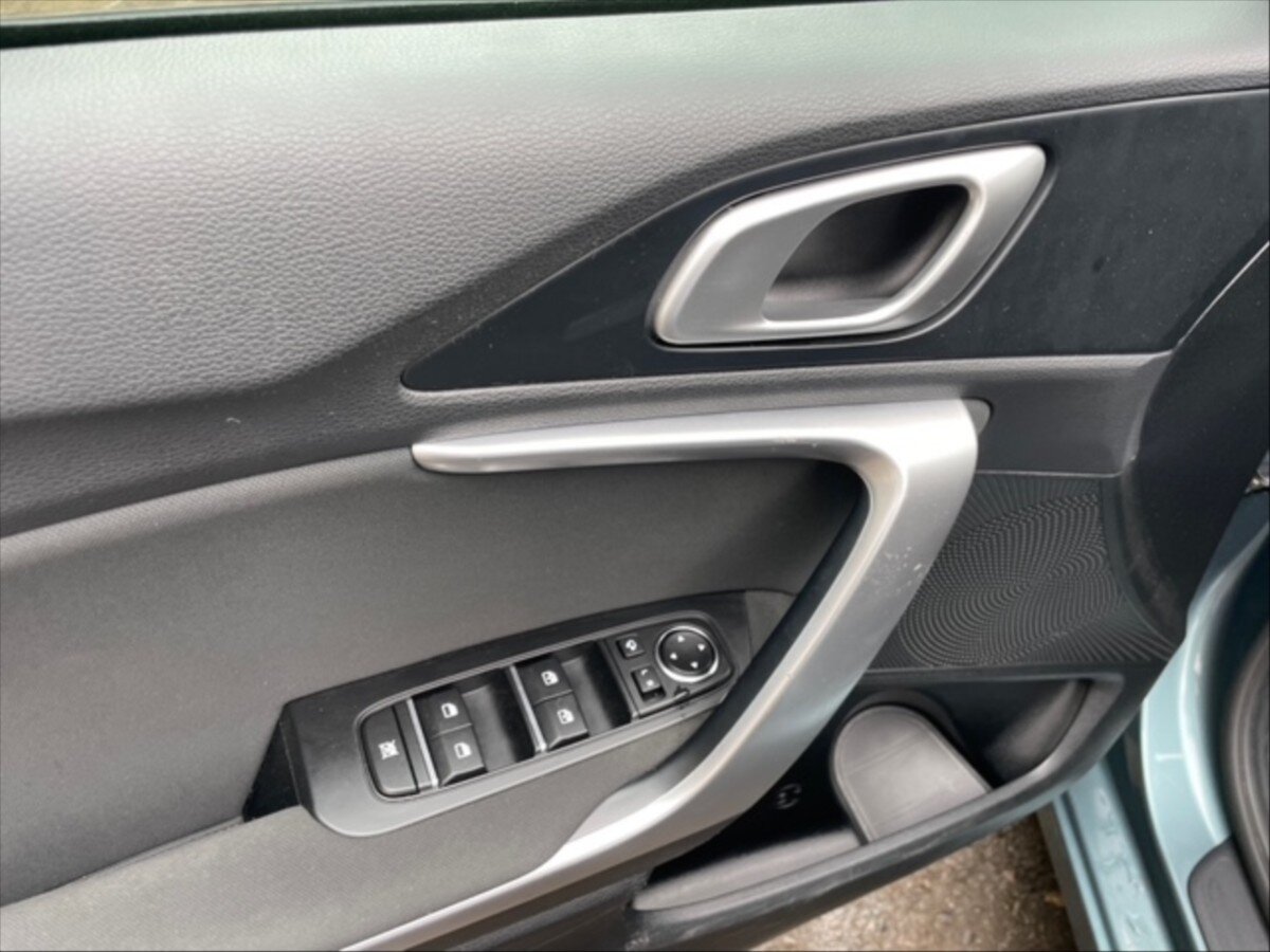 KIA Ceed Kombi 1,5 l 117 kw