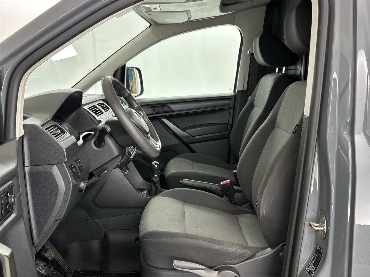 Volkswagen Caddy Skříň 2,0 l 90 kw