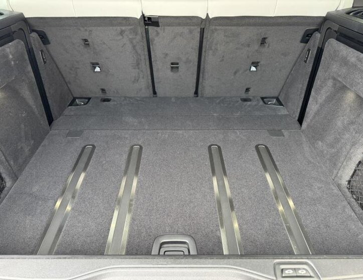 BMW X5 SUV / Terénní 3,0 l 250 kw