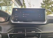 Peugeot 2008 SUV 1,2 l 96 kw