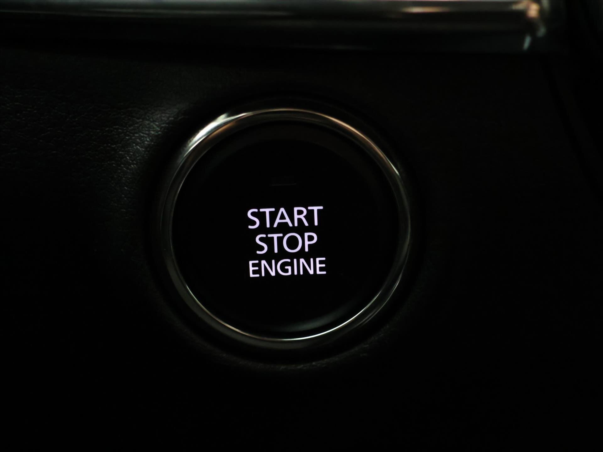 Mazda 3 Sedan 2,0 l 137 kw