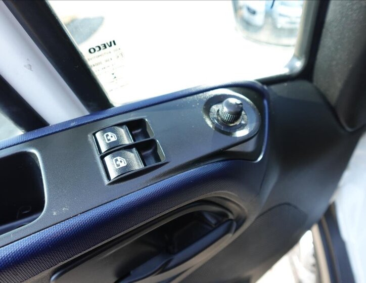 Iveco Daily Ostatní 2,3 l 100 kw