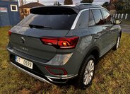 Volkswagen T-Roc 3