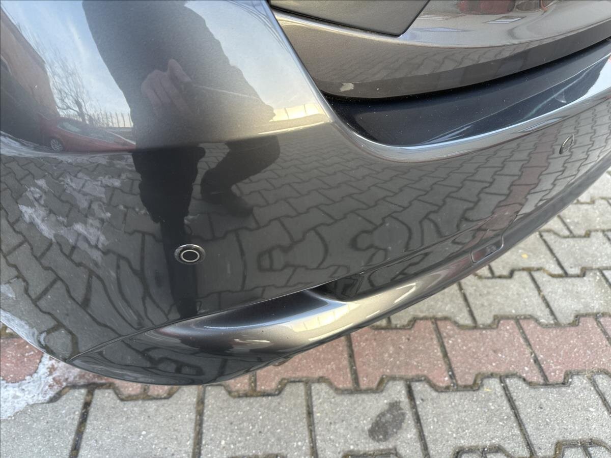 Mazda 3 Hatchback 2,0 l 88 kw