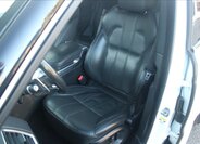 Land Rover Range Rover Sport SUV 4,4 l 250 kw