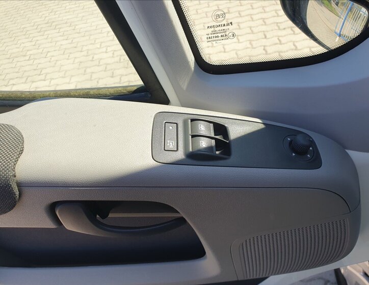 Peugeot Boxer Kombi 3,0 l 115 kw