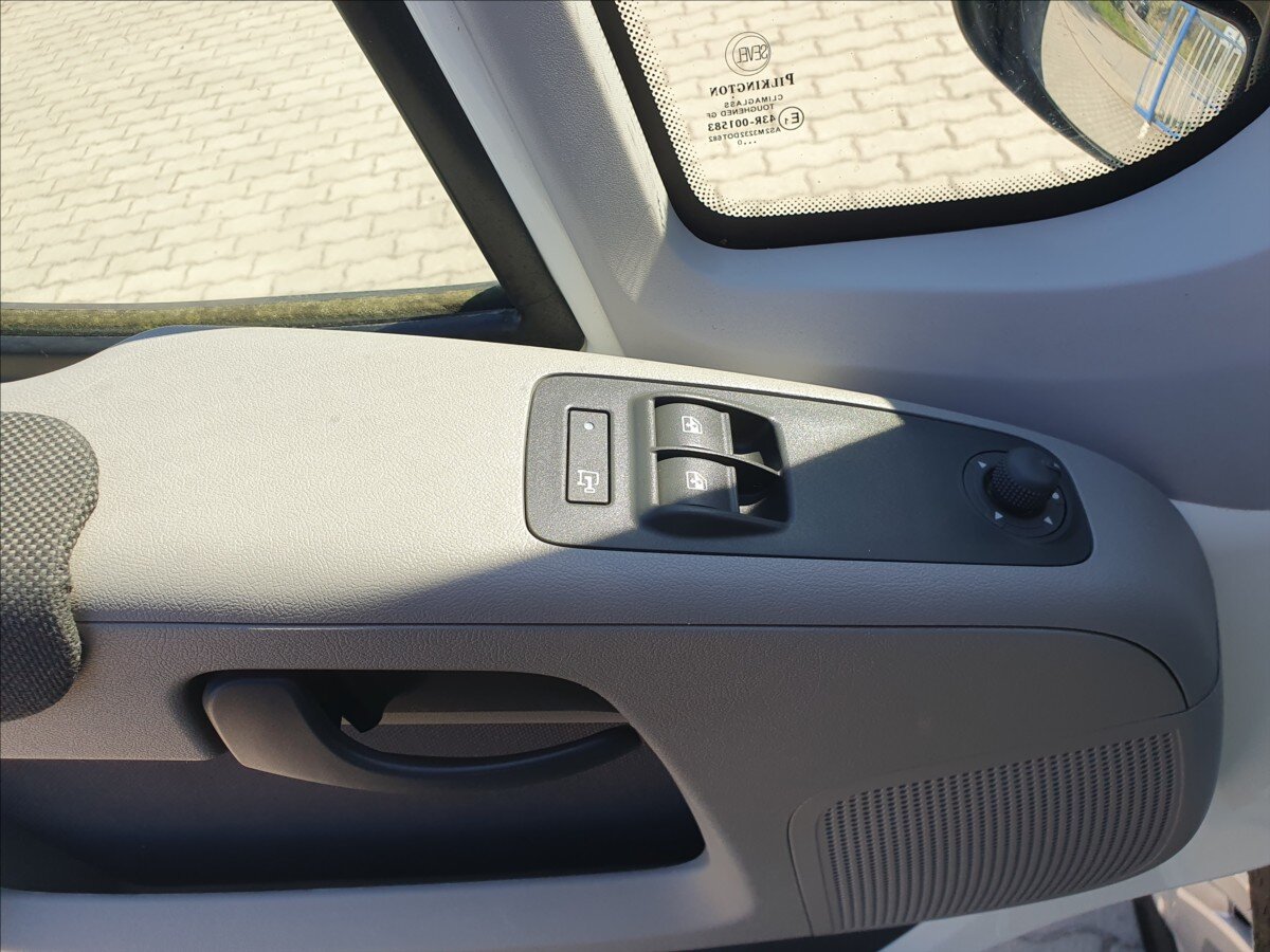 Peugeot Boxer Kombi 3,0 l 115 kw