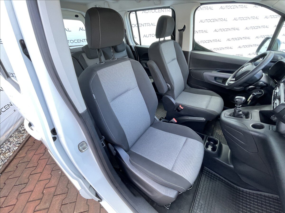 Toyota ProAce City Verso MPV 1,2 l 81 kw
