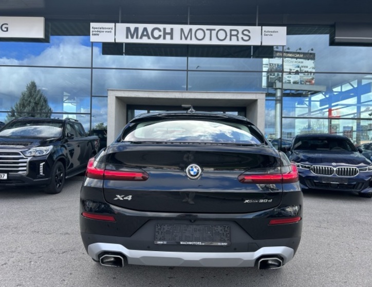 BMW X4 9