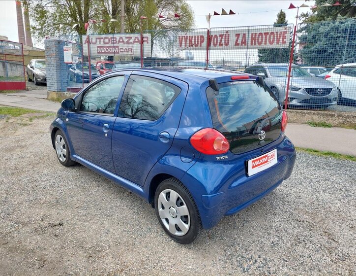 Toyota Aygo Hatchback 998,0 50 kw