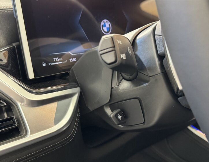 BMW X5 SUV / Terénní 3,0 l 250 kw