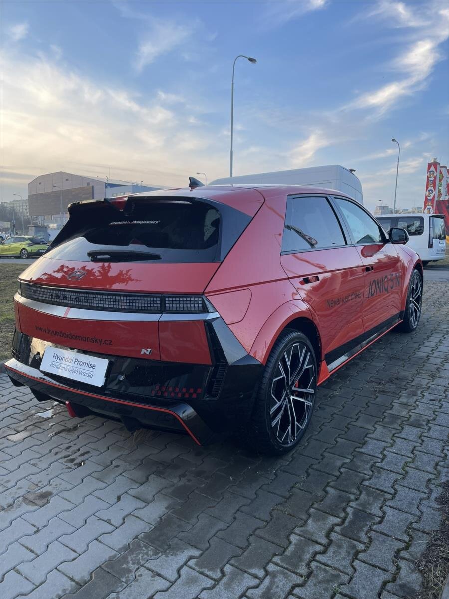 Hyundai IONIQ SUV 0,0 478 kw