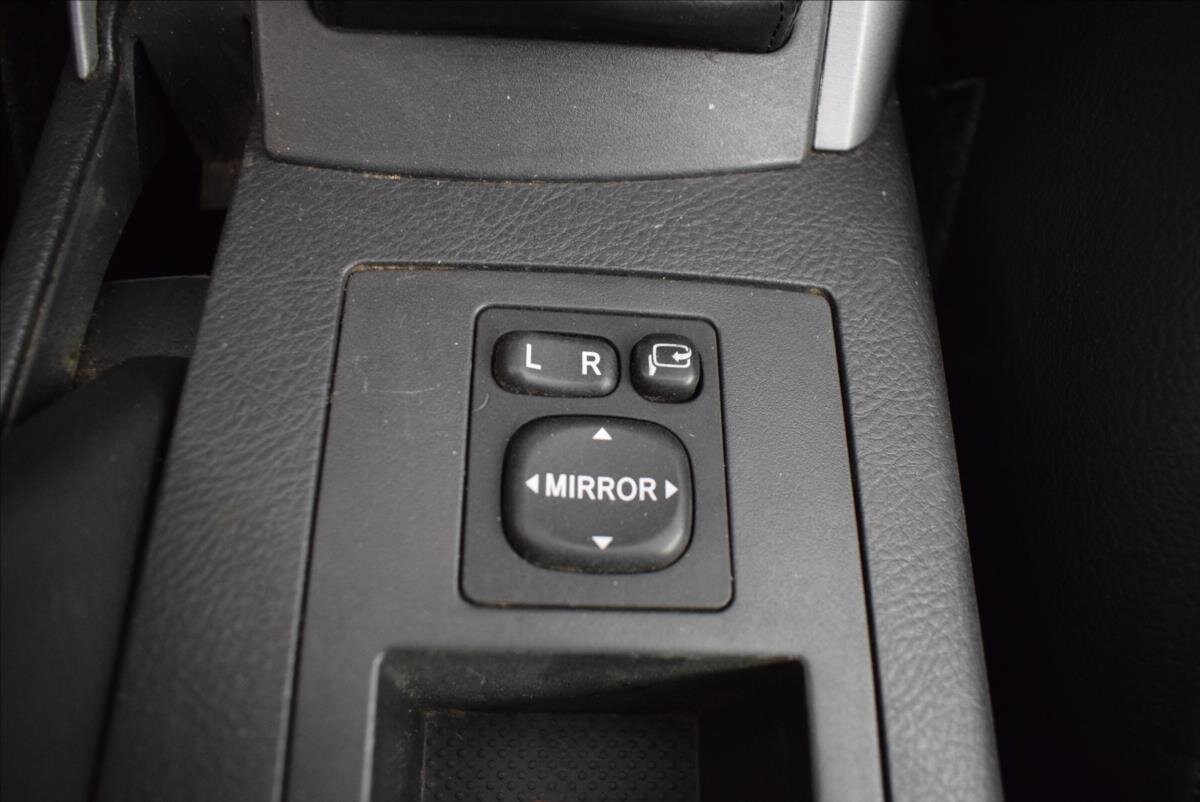 Toyota RAV4 SUV / Terénní 2,2 l 130 kw