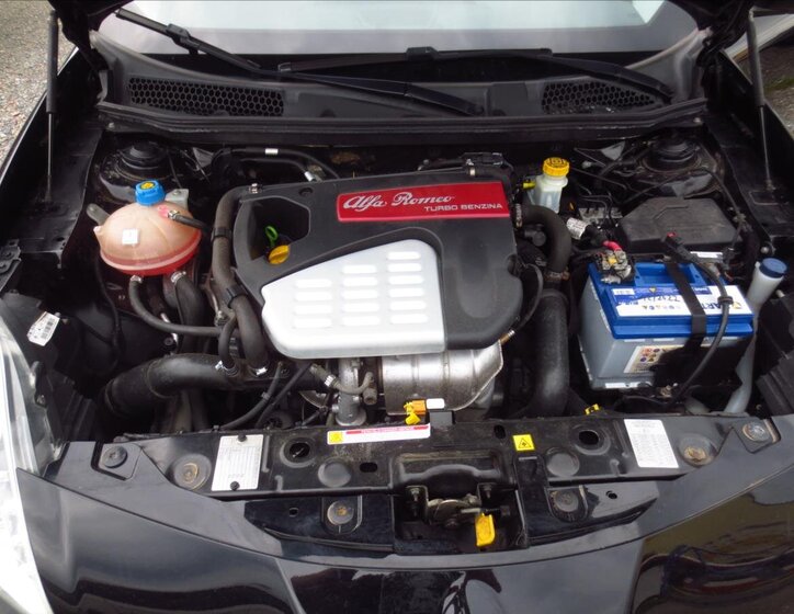 Alfa Romeo Giulietta 21