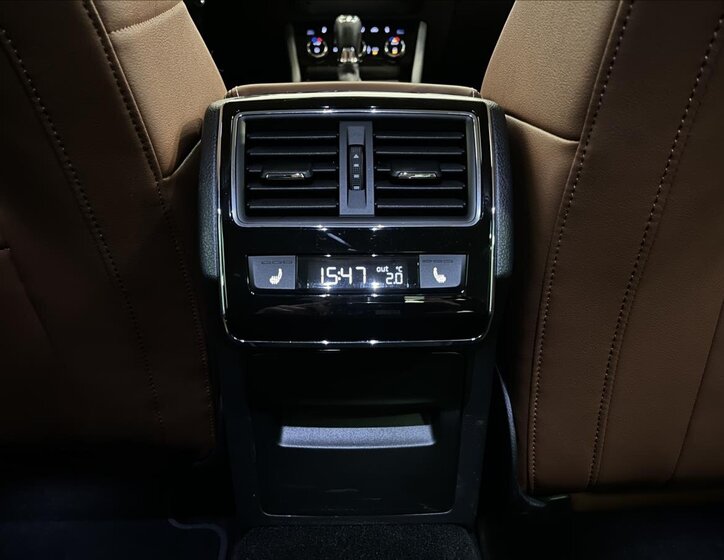 Škoda Superb Liftback 1,4 l 160 kw