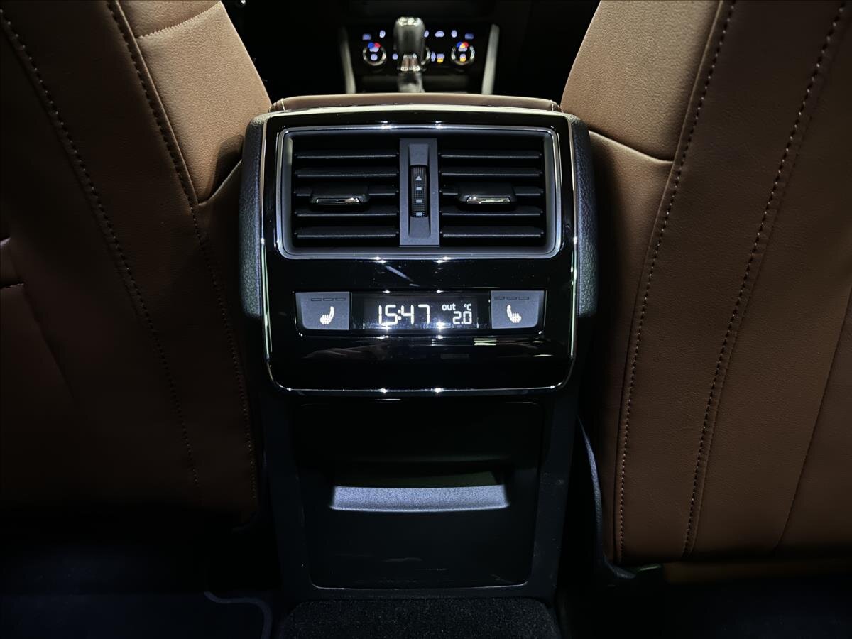 Škoda Superb Liftback 1,4 l 160 kw