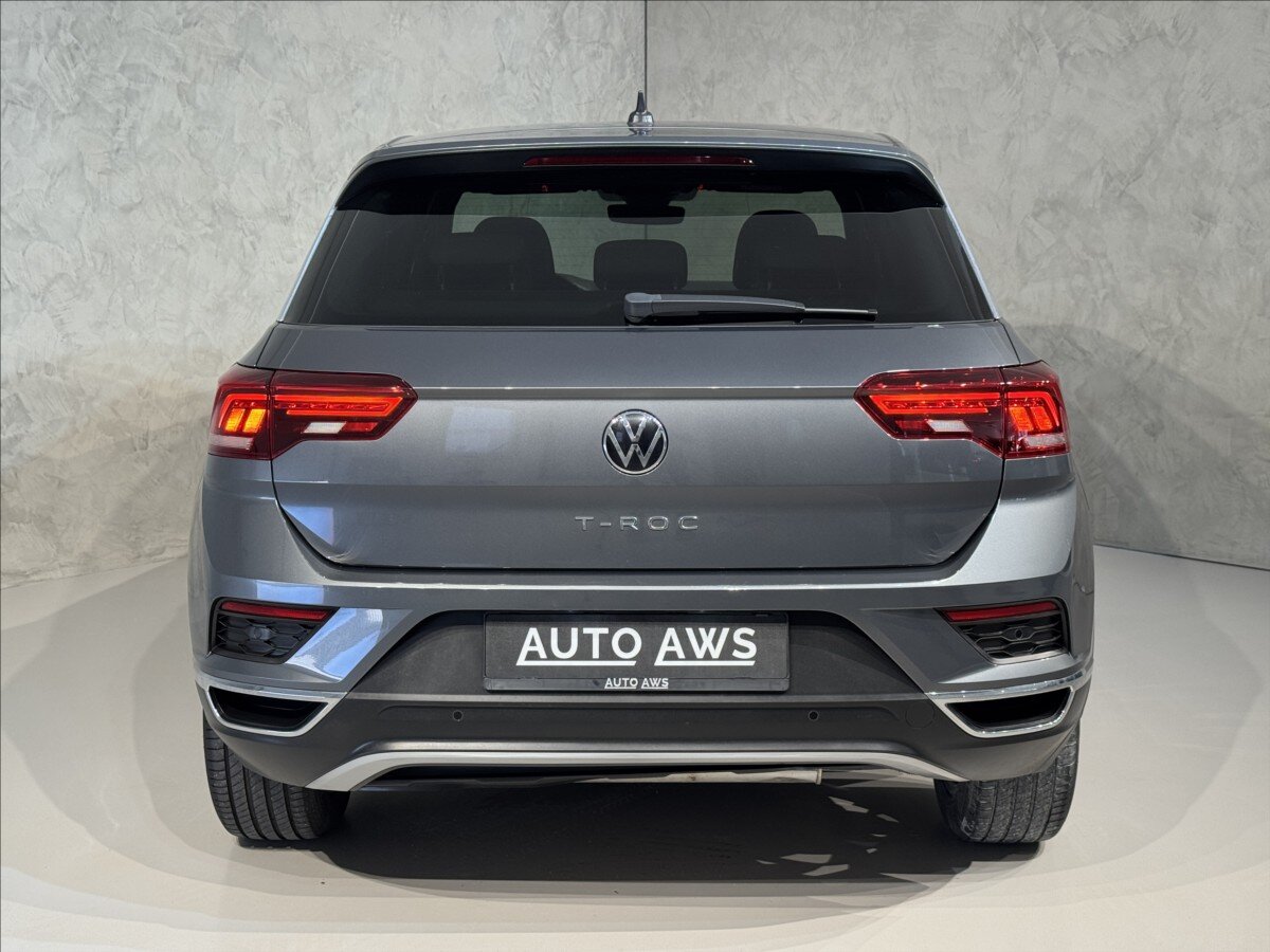 Volkswagen T-Roc SUV 1,5 l 110 kw