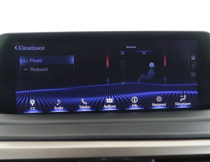 Lexus RX 300 SUV 2,0 l 175 kw