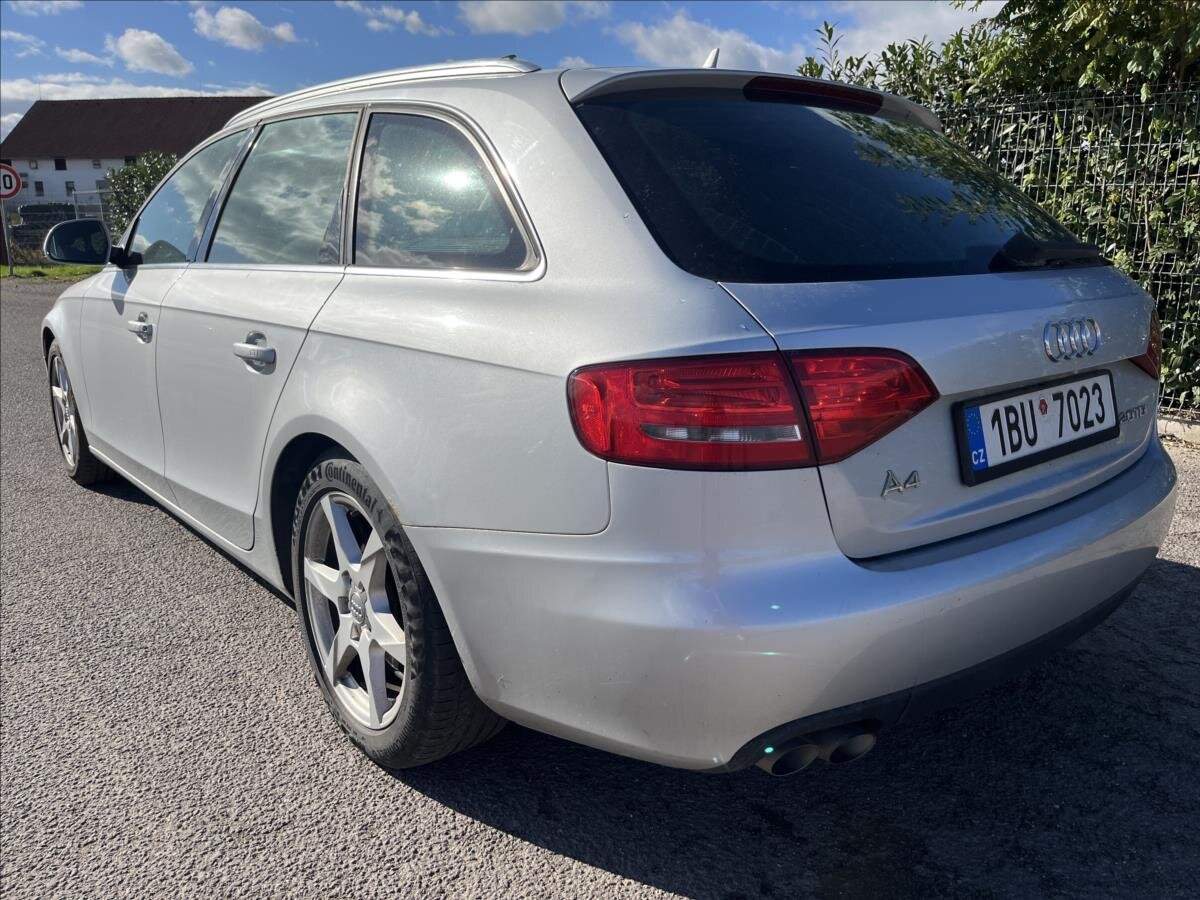 Audi A4 Kombi 2,0 l 88 kw