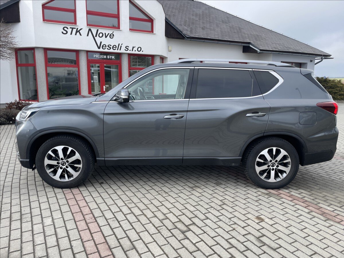 SsangYong Rexton Kombi 2,2 l 148 kw