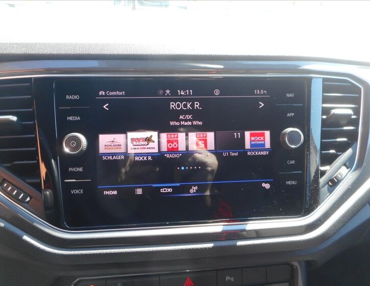 Volkswagen T-Roc SUV / Terénní 1,5 l 110 kw