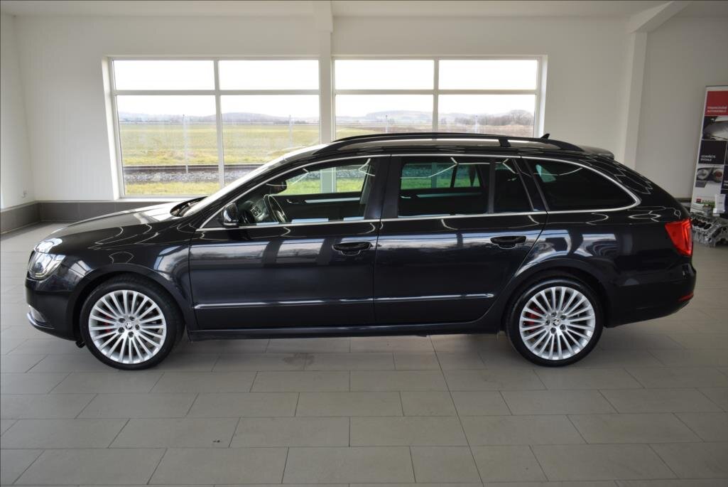 Škoda Superb Kombi 2,0 l 103 kw