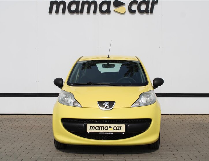 Peugeot 107 Hatchback 998,0 50 kw