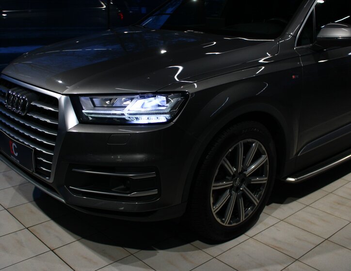 Audi Q7 SUV 3,0 l 200 kw