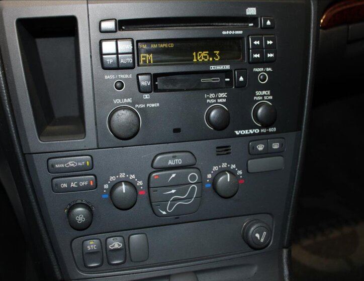 Volvo V70 Kombi 2,4 l 125 kw