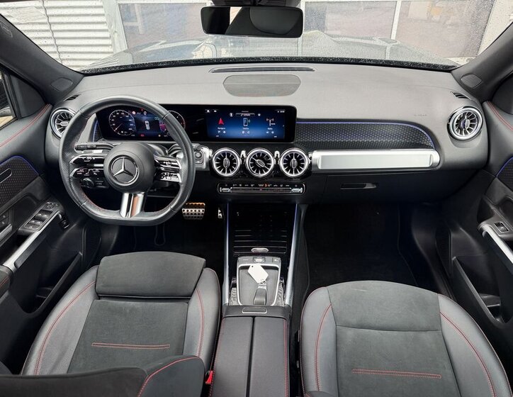 Mercedes-Benz GLB SUV / Terénní 2,0 l 110 kw