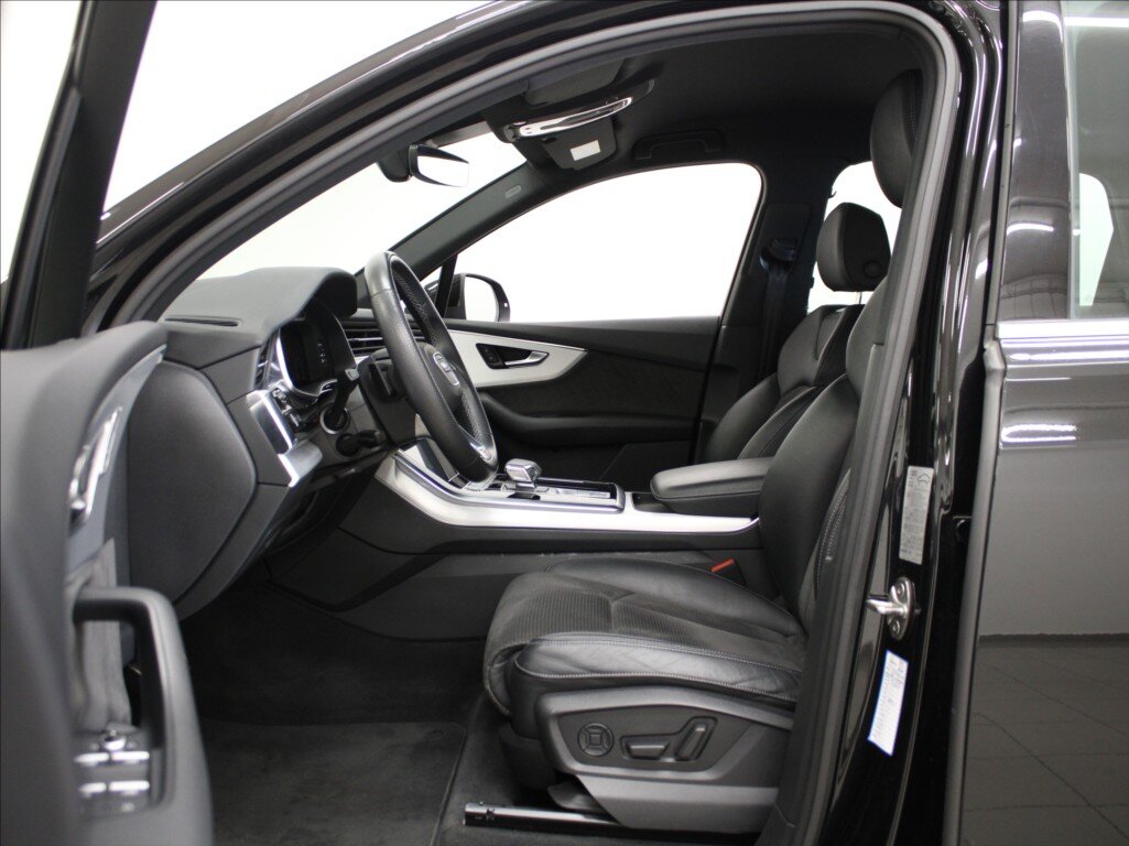 Audi Q7 SUV / Terénní 3,0 l 210 kw