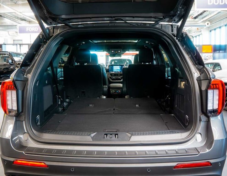 Ford Explorer SUV / Terénní 3,0 l 298 kw