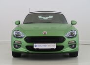 Fiat 124 Spider 2
