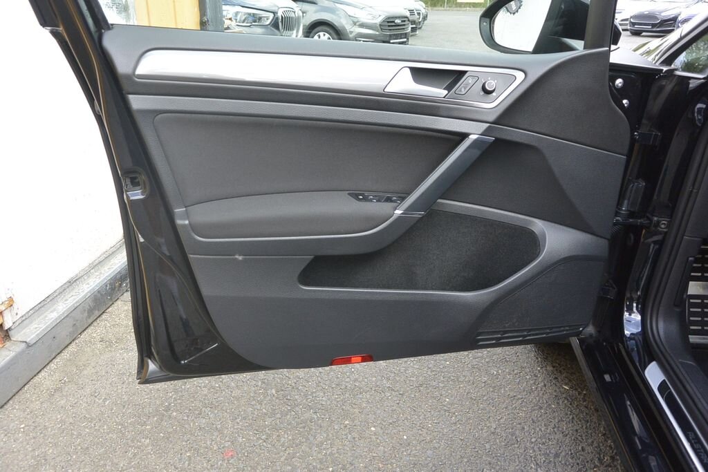 Volkswagen Golf Hatchback 1,2 l 63 kw