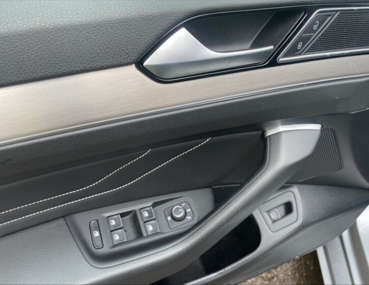 Volkswagen Passat Kombi 2,0 l 110 kw