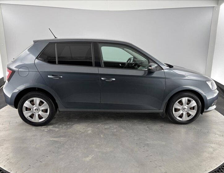 Škoda Fabia Hatchback 1,2 l 66 kw