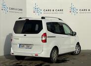 Ford Tourneo Courier 3