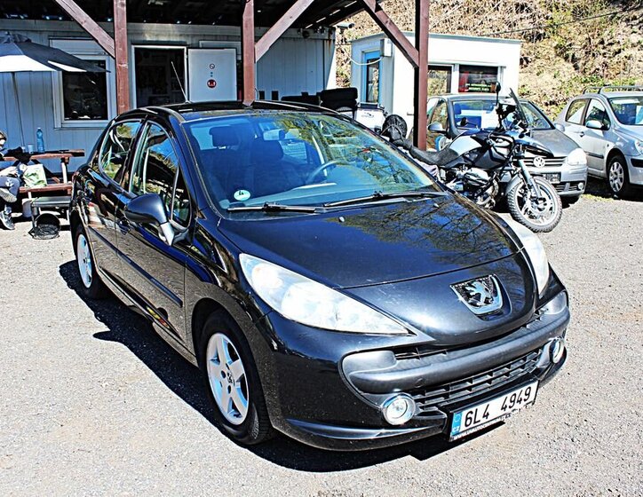 Peugeot 207 Hatchback 1,4 l 70 kw