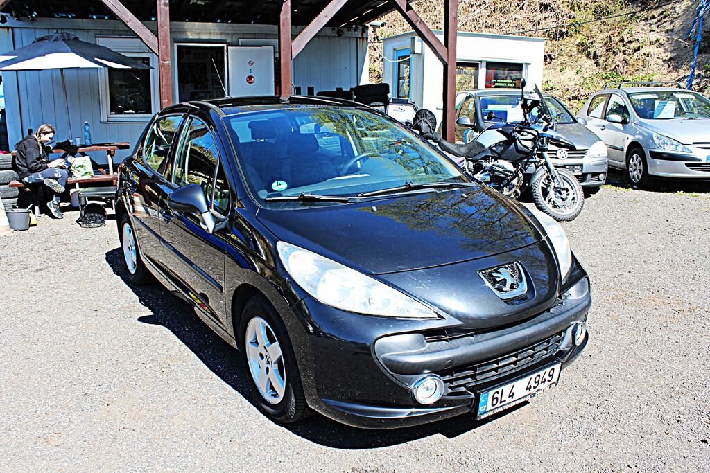 Peugeot 207 Hatchback 1,4 l 70 kw