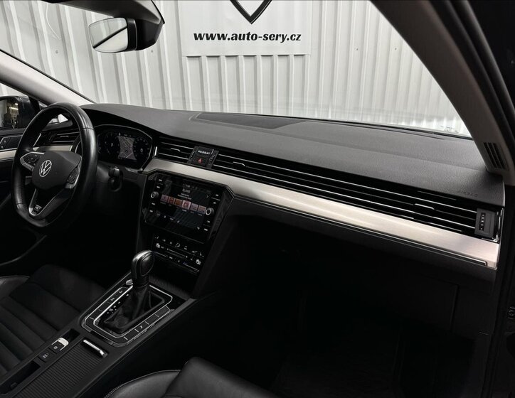 Volkswagen Passat Kombi 2,0 l 147 kw