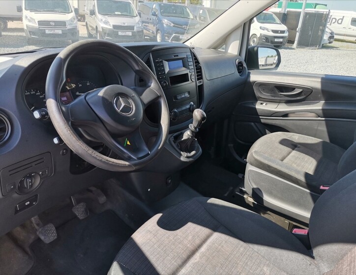 Mercedes-Benz Vito 6