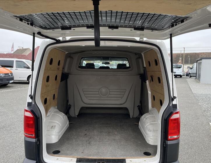 Volkswagen Transporter 28