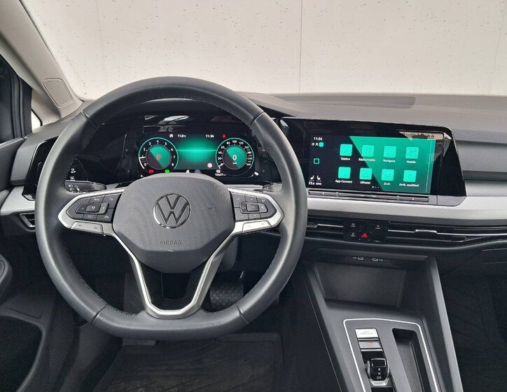 Volkswagen Golf Hatchback 999,0 81 kw