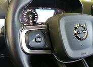 Volvo XC40 24