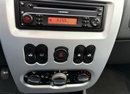 Dacia Sandero Hatchback 1,6 l 64 kw