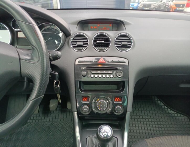 Peugeot 308 Kombi 1,6 l 686 kw