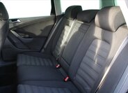 Volkswagen Passat 11