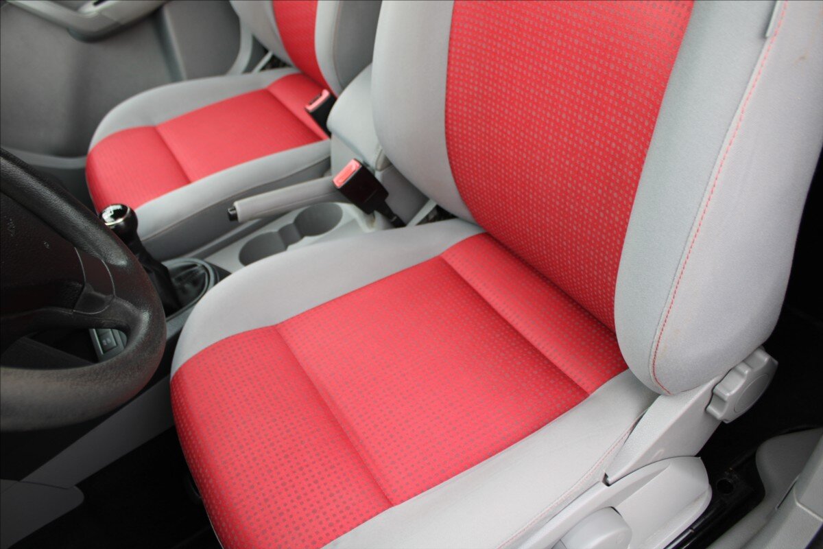 Volkswagen Caddy MPV 1,6 l 75 kw