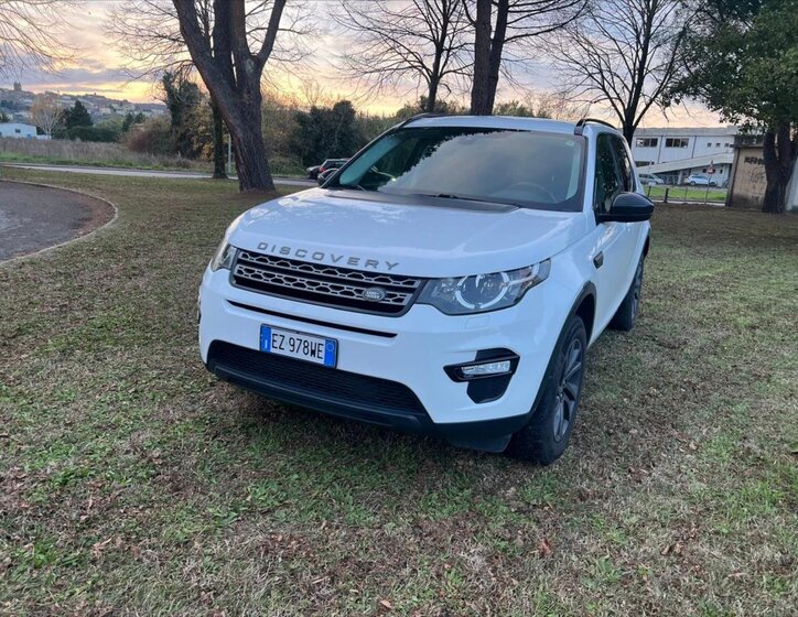Land Rover Discovery Sport 4