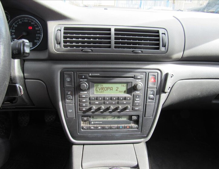 Volkswagen Passat Kombi 1,9 l 74 kw